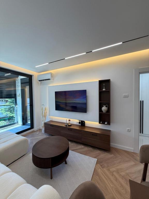 Aurelia Luxury Apartments - 1