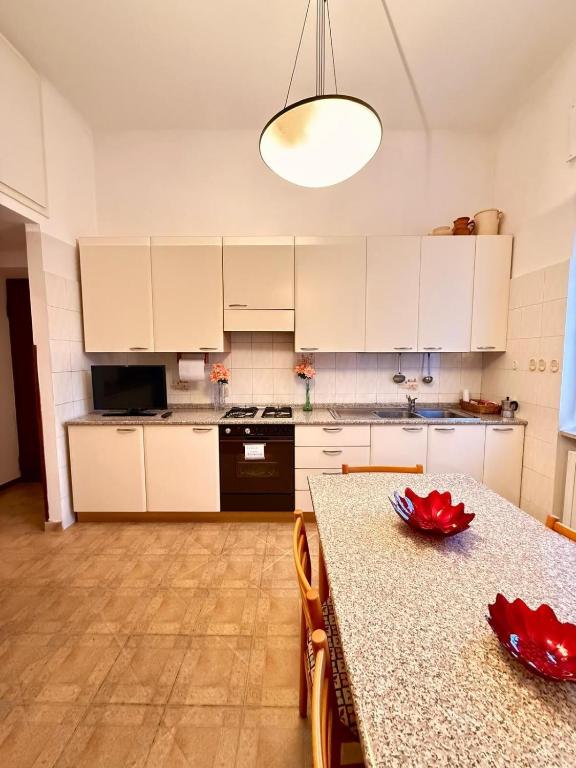 Classic Milan house 15 minutes from Duomo - 3