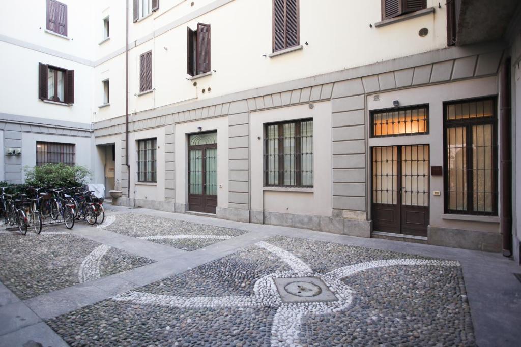 Minimal & Cozy Apartment near Duomo - 4