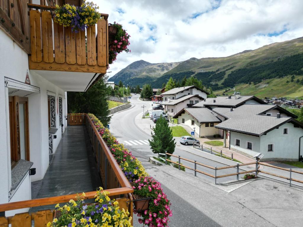 Hotel Duc De Rohan - 3