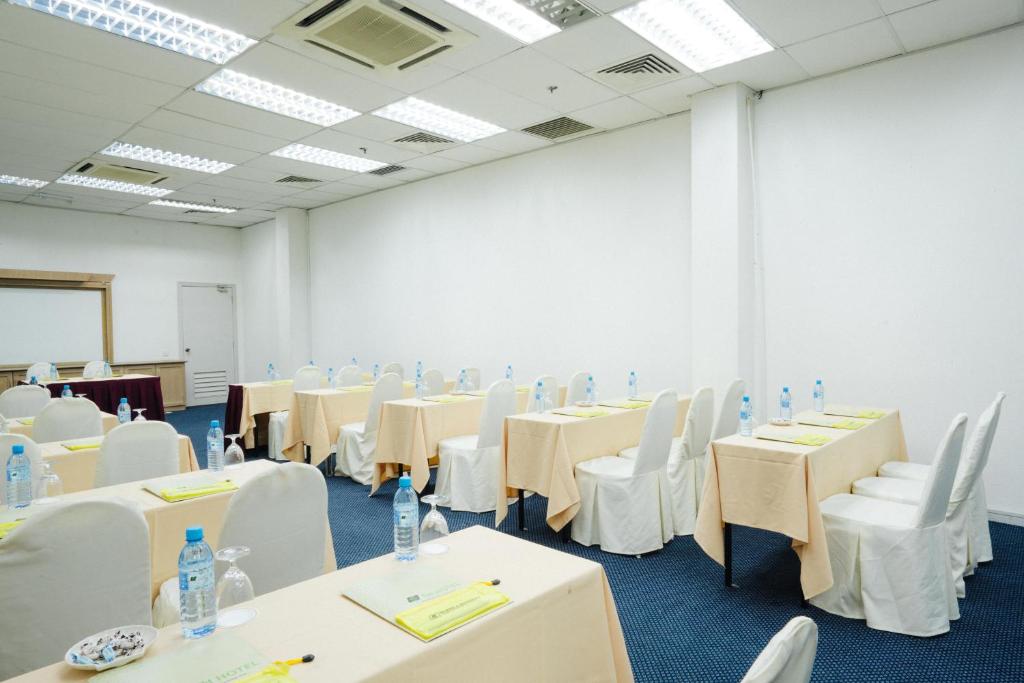 Business center