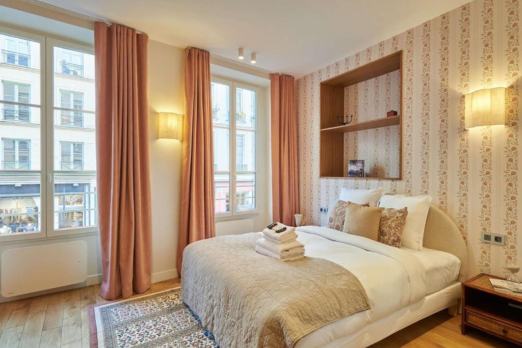 Beautiful new triplex - 1