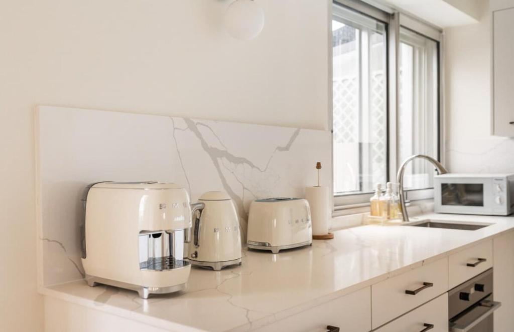 Luxury Apartment Rooftop - 2