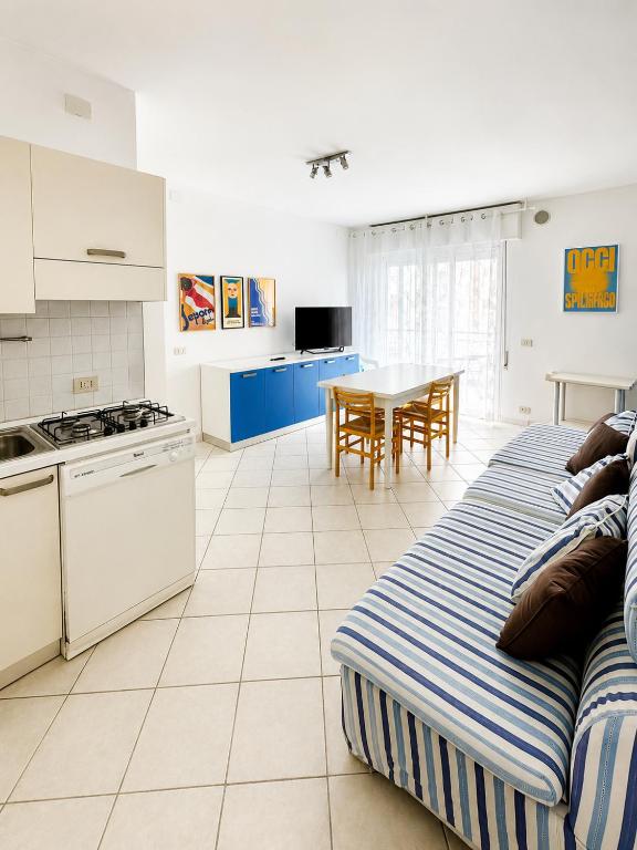 Faro Blu - Appartamento Vista Mare con Spiaggia e Parcheggio Privato - 2