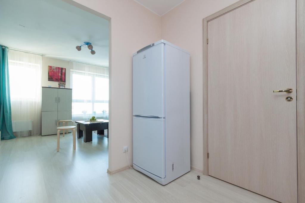 Studio Apartment - Yumasheva Street 6