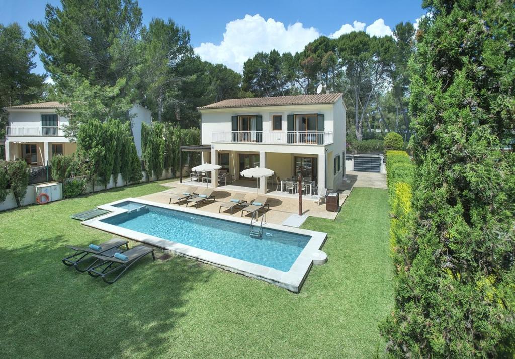 Villa Manresa - 2
