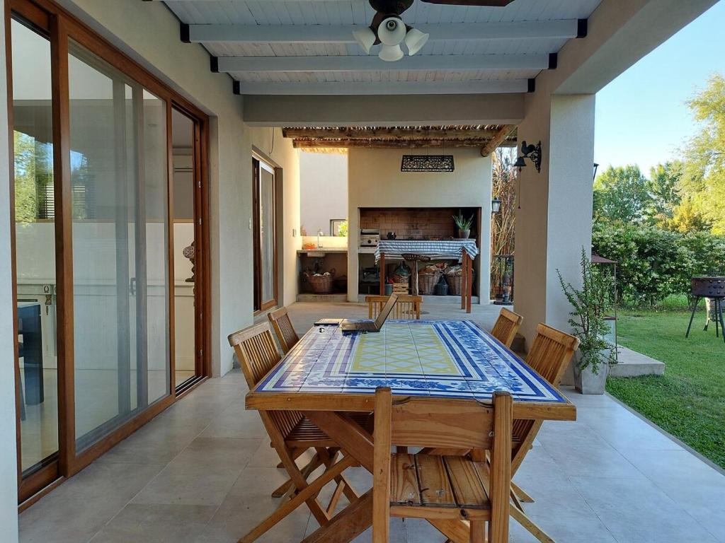 Exclusive house in Santa Barbara - Nordelta - 3