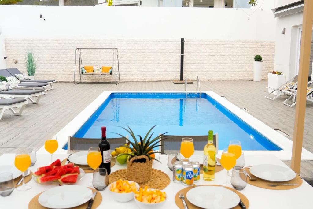 Casa Rafa Villa, 4BR Private Pool, Costa Adeje, Tenerife - 4