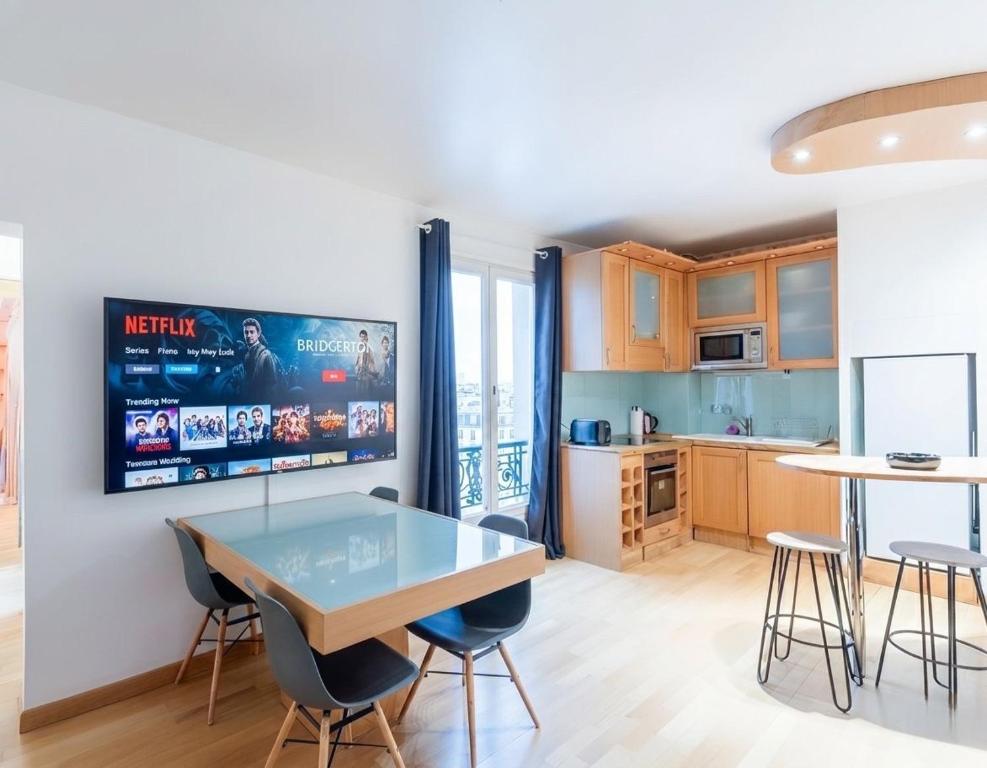 Elegant 2BR - Sleeps 7 - Walk to Arc de Triomphe - 4