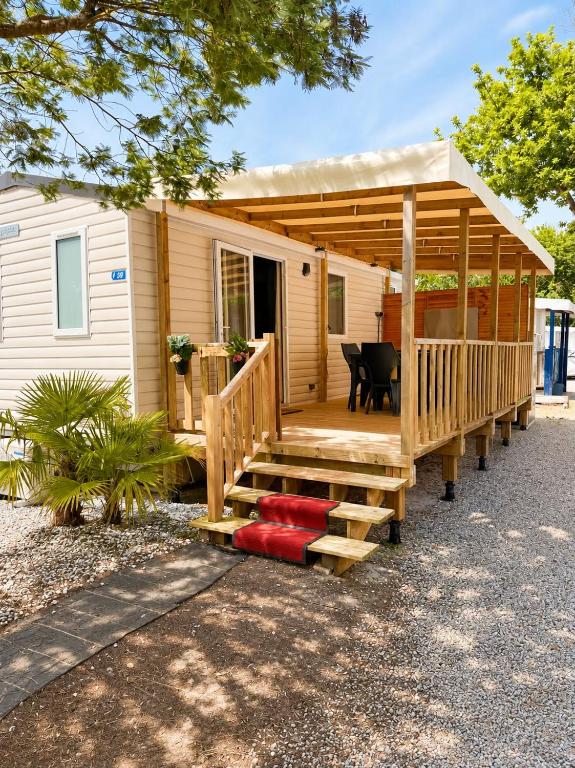 Petit Cocon neuf avec Clim dans Camping Siblu 4etoiles - 2