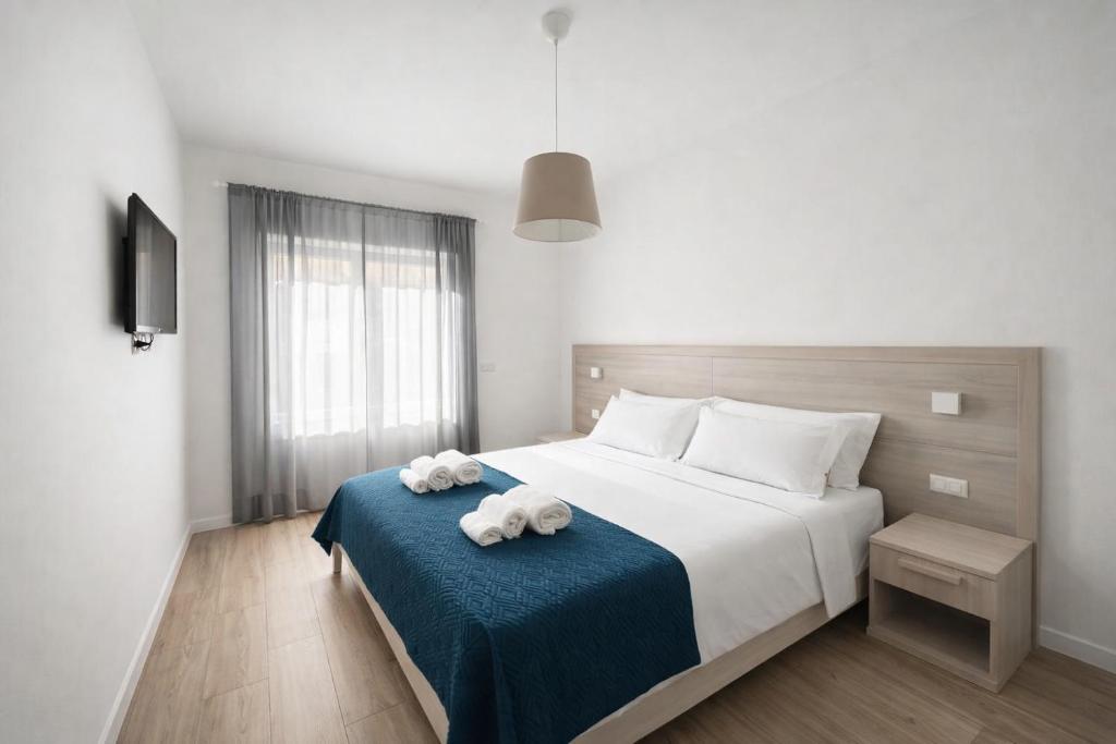 Vatican Luxury 2BR Apartment, Near San Pietro - 1