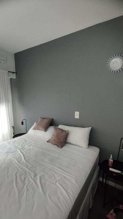 Simple Estudio 309, ideal para estadías cortas, en la mejor zona céntrica de BA - 4