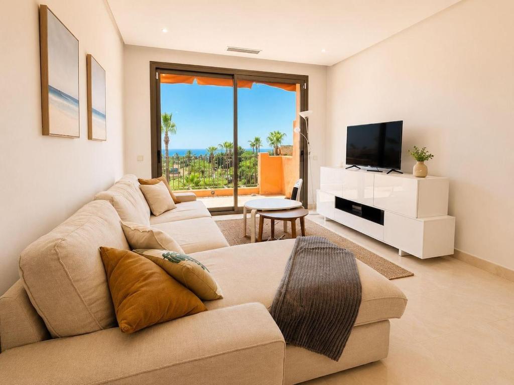 Penthouse Retreat in Sotoserena Sea Views & Pool - 1
