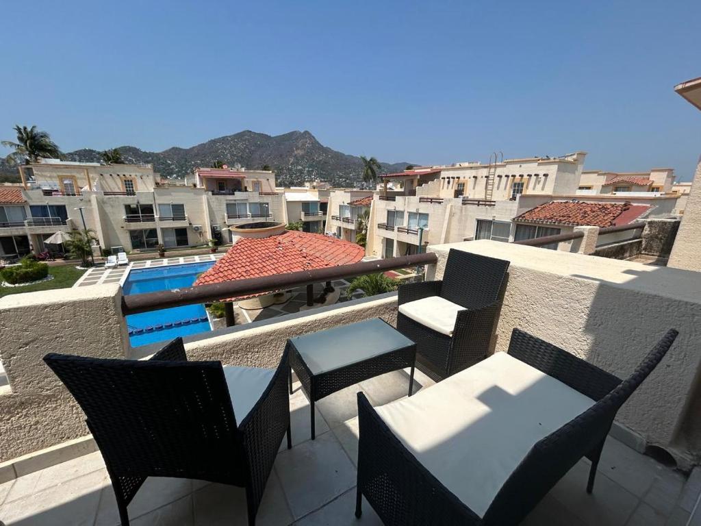 Suite Villas Palmas Diamante - 2