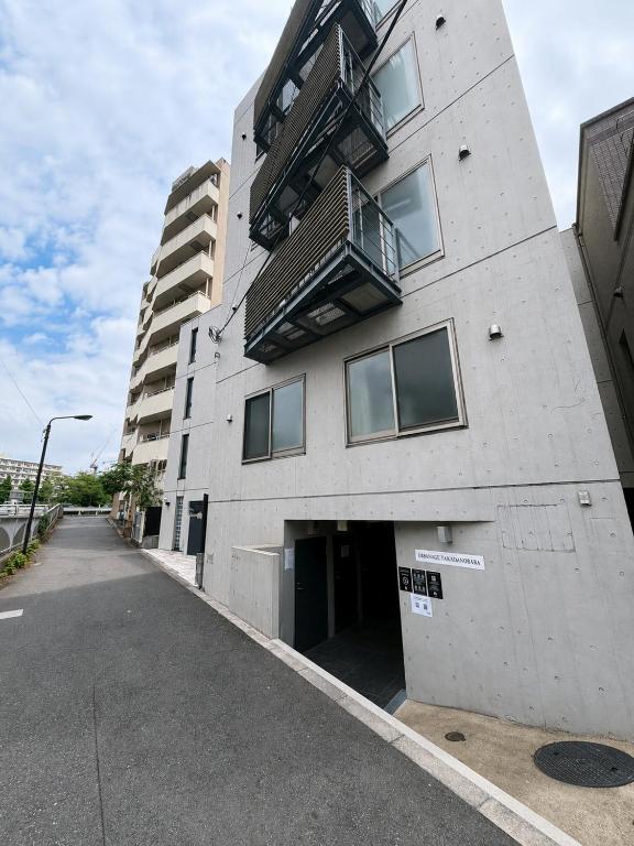 Urbanage Takadanobaba apartment