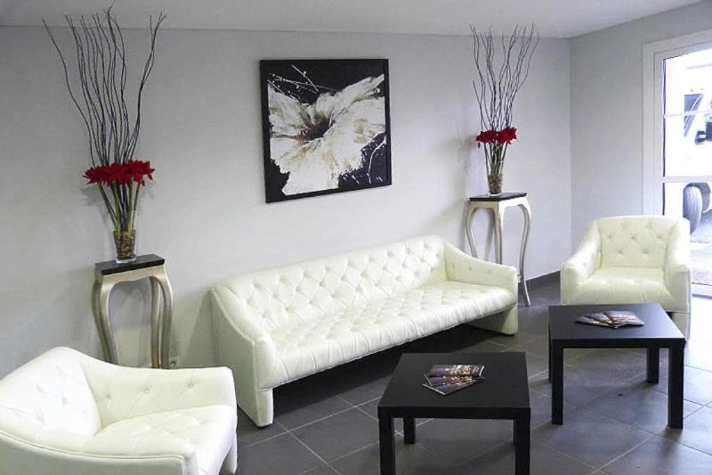 Coastal Stay with Pool in La Baule - 2