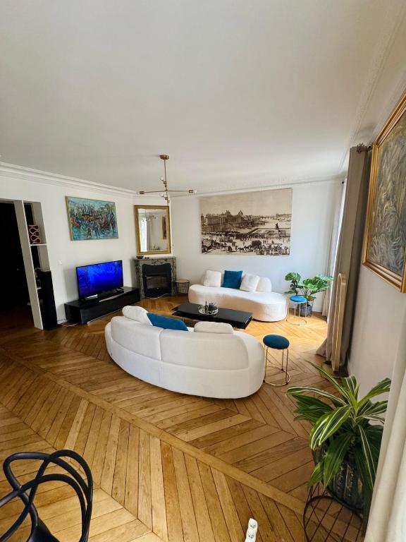 Effeil Tower Luxury Apartment Trocadéro -2 bedrooms - 1