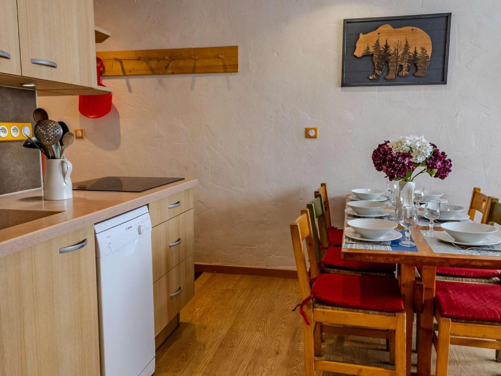 Appartement, vue montagne - 4 Ã 6 pers. - FR-1-885-54 - 5