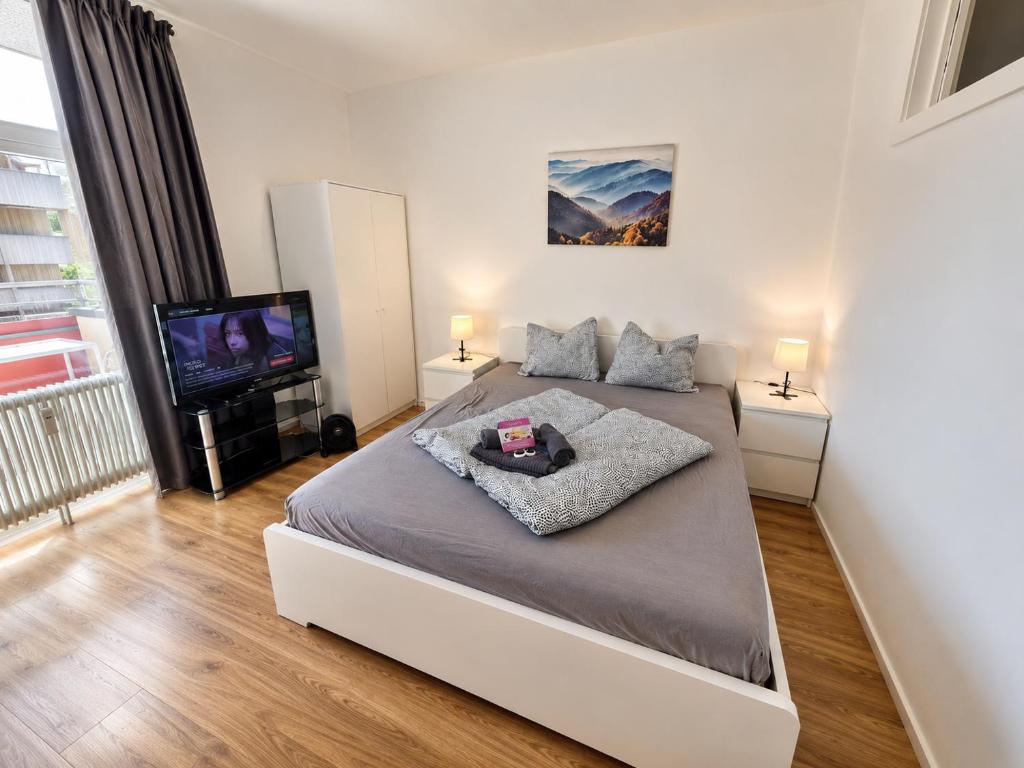 Innsbruck Apartment in the City Center - 3