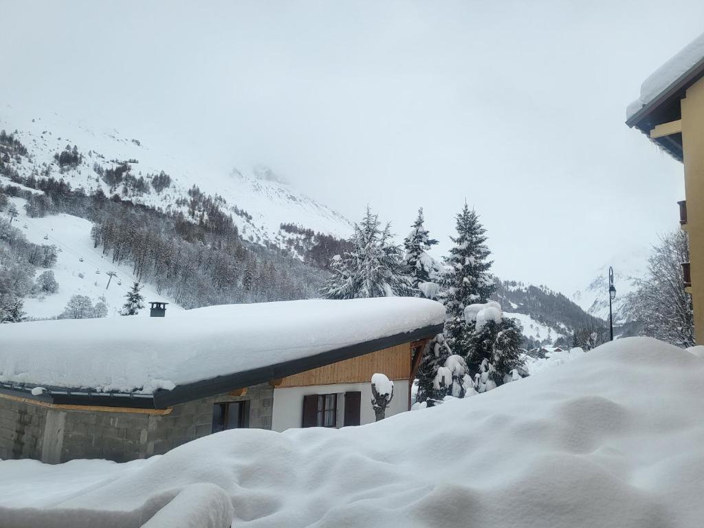 VALLOIRE - Les Verneys - Thymel - 2