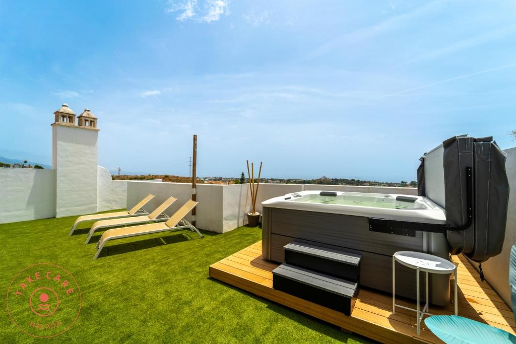 Penthouse in El Paraiso - TakeCareMalaga - 4