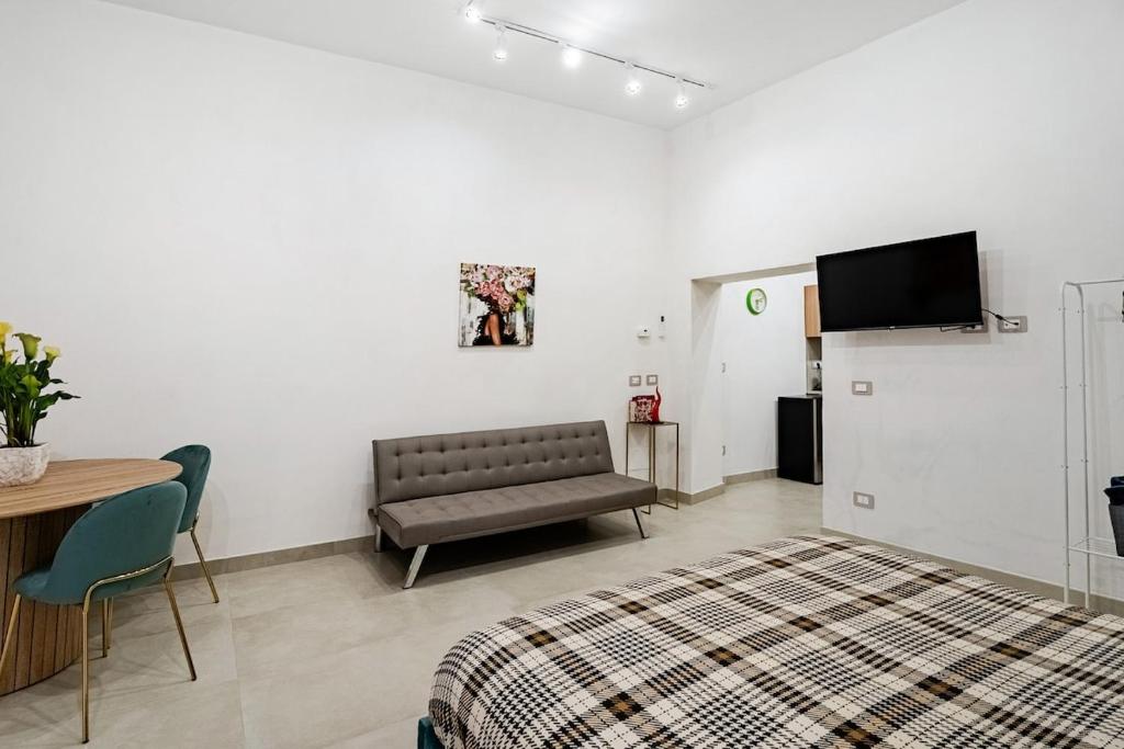 Basile House - 5