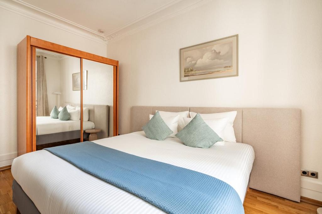 Prestige Apartment Champs-Élysées 86 m2 - 4