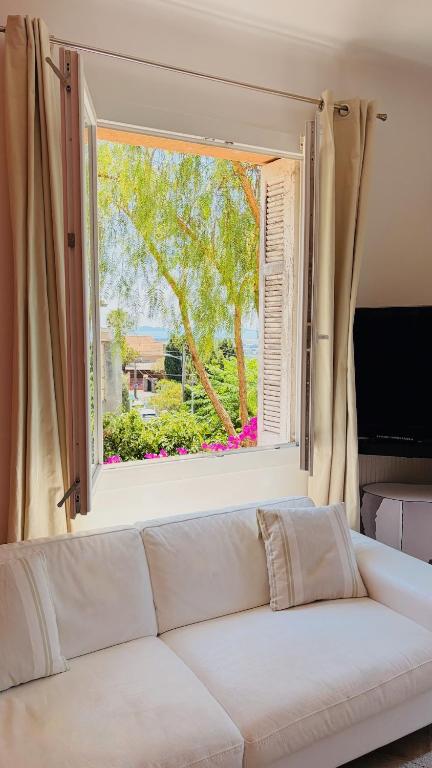 Villa 4 chambres, vue mer et îles d'Or, terrasse et plancha - 4