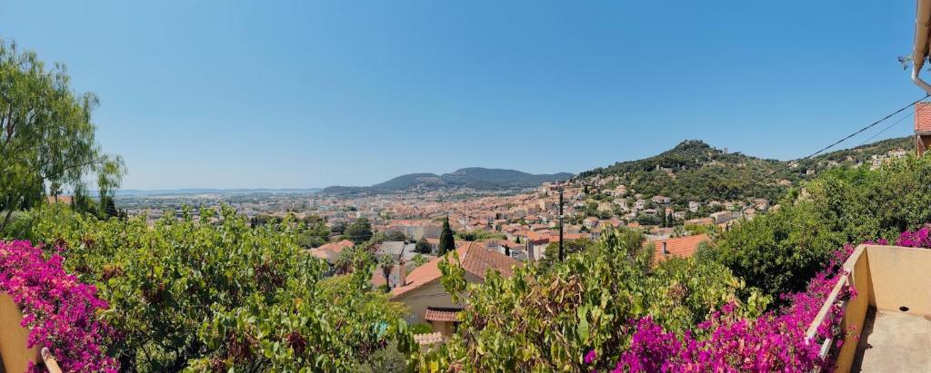 Villa 4 chambres, vue mer et îles d'Or, terrasse et plancha - 2