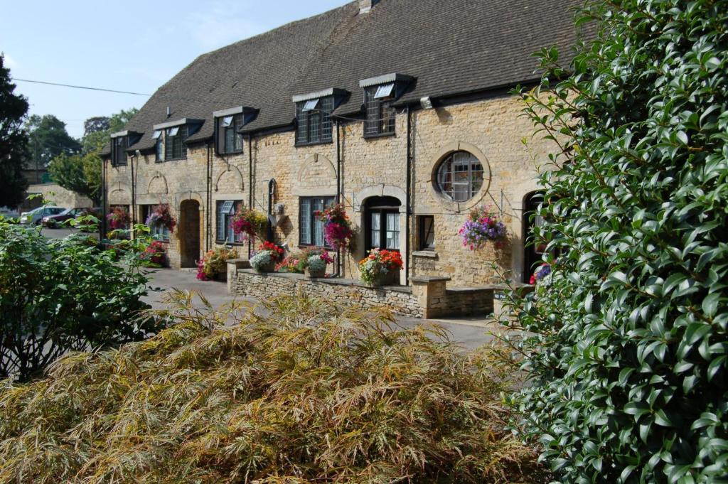 Stow Lodge Hotel