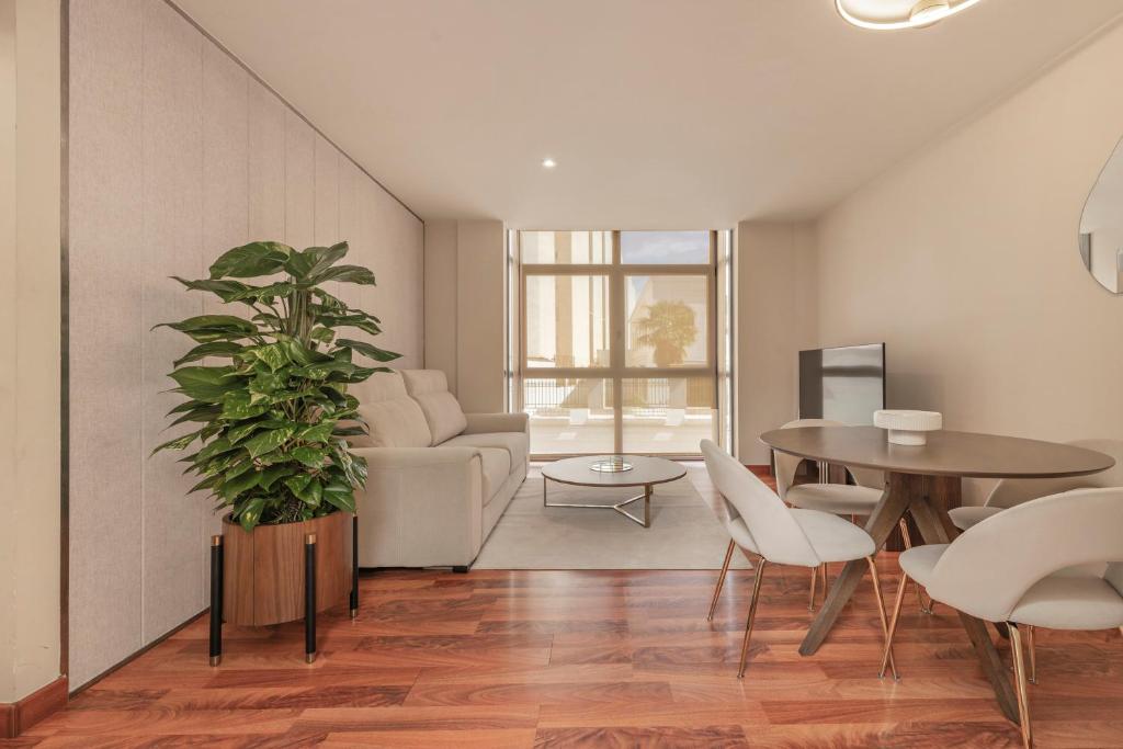Luxury apartments in Barrio Palacio - 3