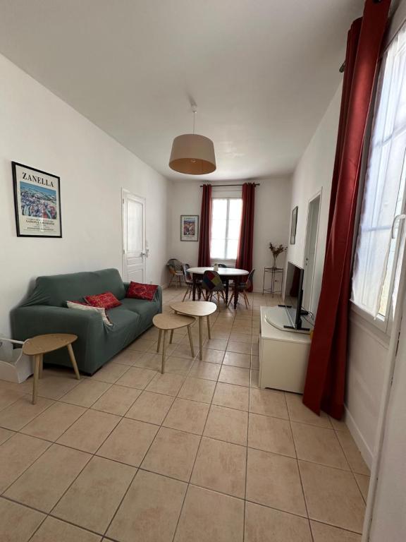 Petite Maison - 2