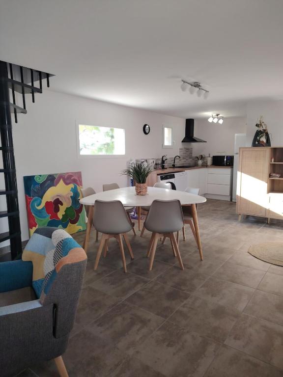 Les Roses - Maison - Clim - Vue - Barbecue - 1
