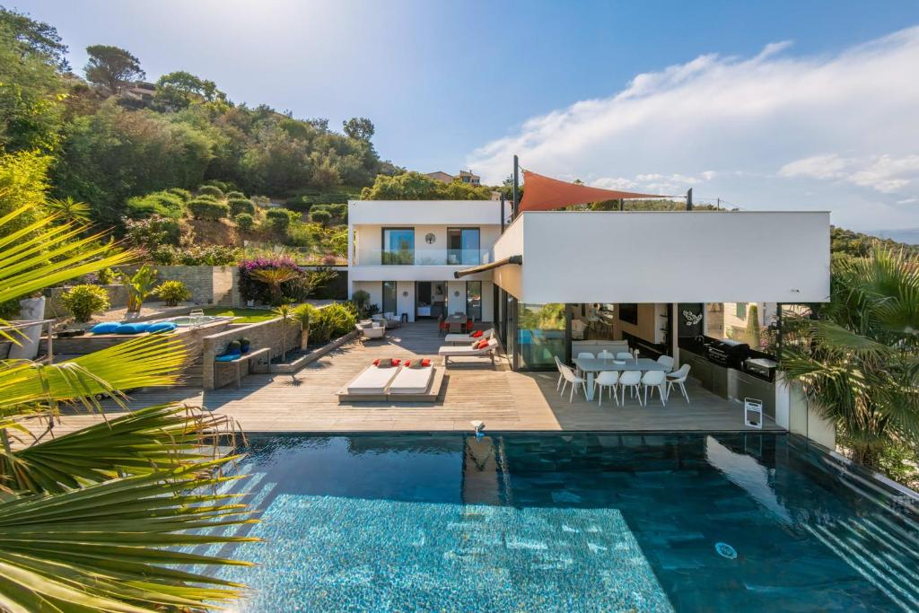 Villa Dezem-Infinity pool-Hot tub-Near Cannes-Panorama-AC - 3