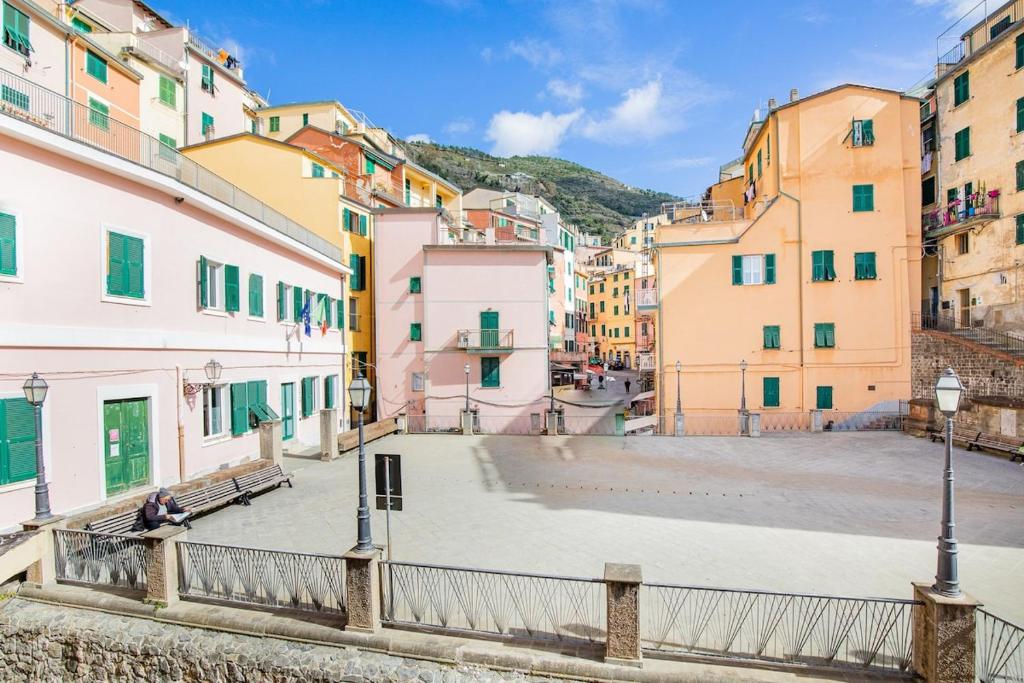Blue Grotto of Riomaggiore - 5