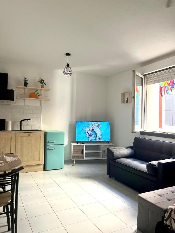 Cozy and bright Azur studio in Carcassonne - 1