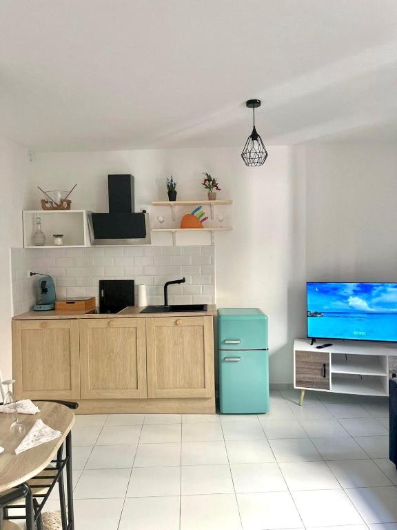 Cozy and bright Azur studio in Carcassonne - 4