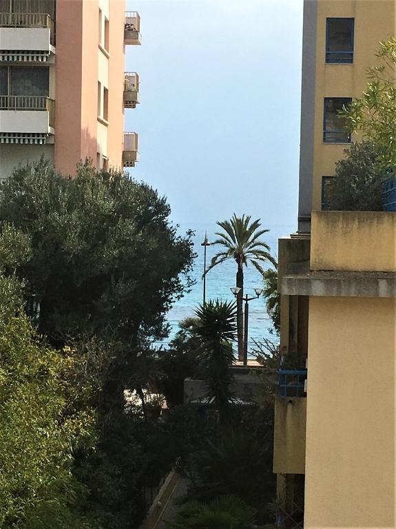 Studio bord de mer à proximité monaco et menton 4 personnes à roquebrune cap martin - 5