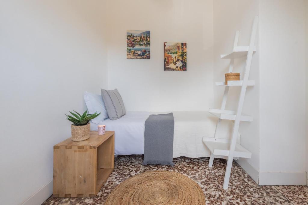 Family Nest on Lake Como by Rent All Como - 4