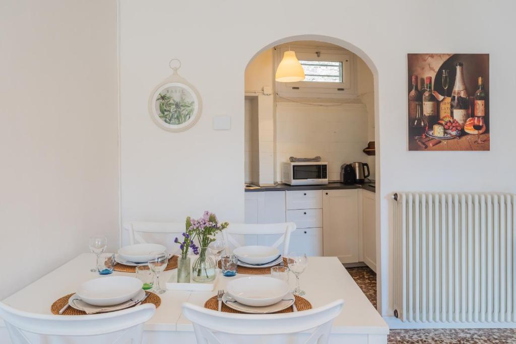 Family Nest on Lake Como by Rent All Como - 5