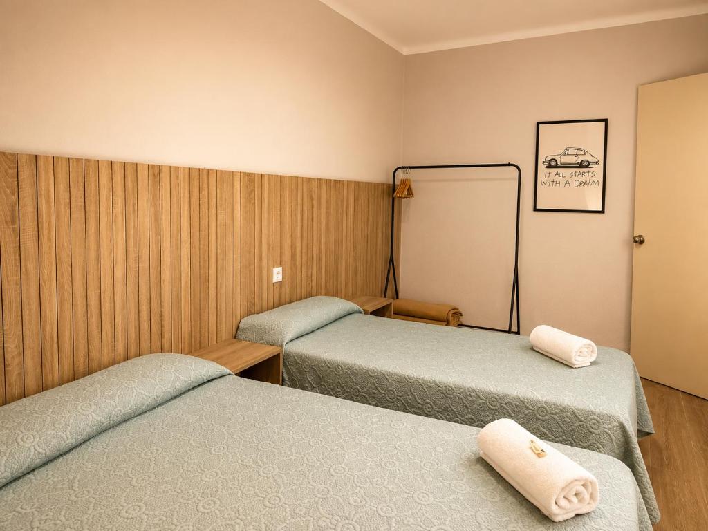 CozyCatalonia - Suite Apartment at Can Setmanes Central Blanes - 3