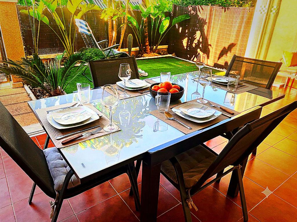 Bungalow with Pool & BBQ - Carabassi Beach 10' - 5