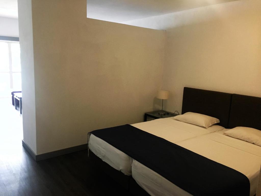 Almar Hotel Apartamento — Hotel rooms in Albufeira, Faro