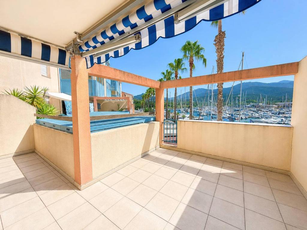 Bel appart vue montagnes, terrasse - 4 pers. - FR-1-388-262 - 1