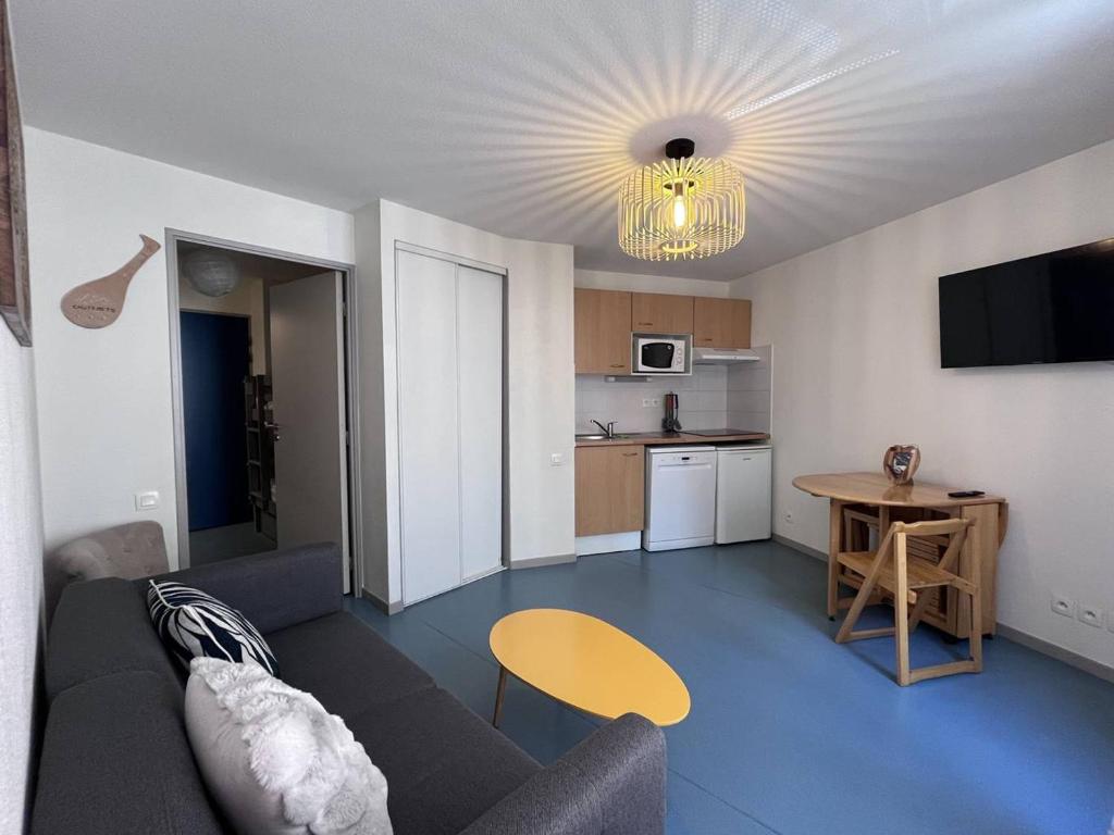 Appartement au calme avec parking - 4 pers. - FR-1-812-164 - 1