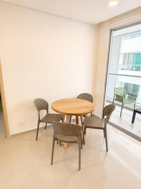 Modern condo Cabrero - Pool, Beach and Walled City - 2
