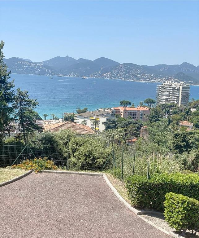 Evasion à Cannes - vue mer - Terrasse - Piscine - 4