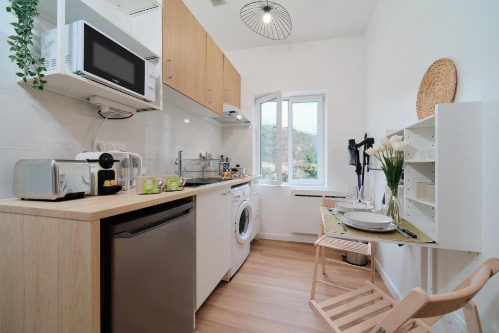 cute 2-room apartment, Vienne entrance, parking at the foot - 3