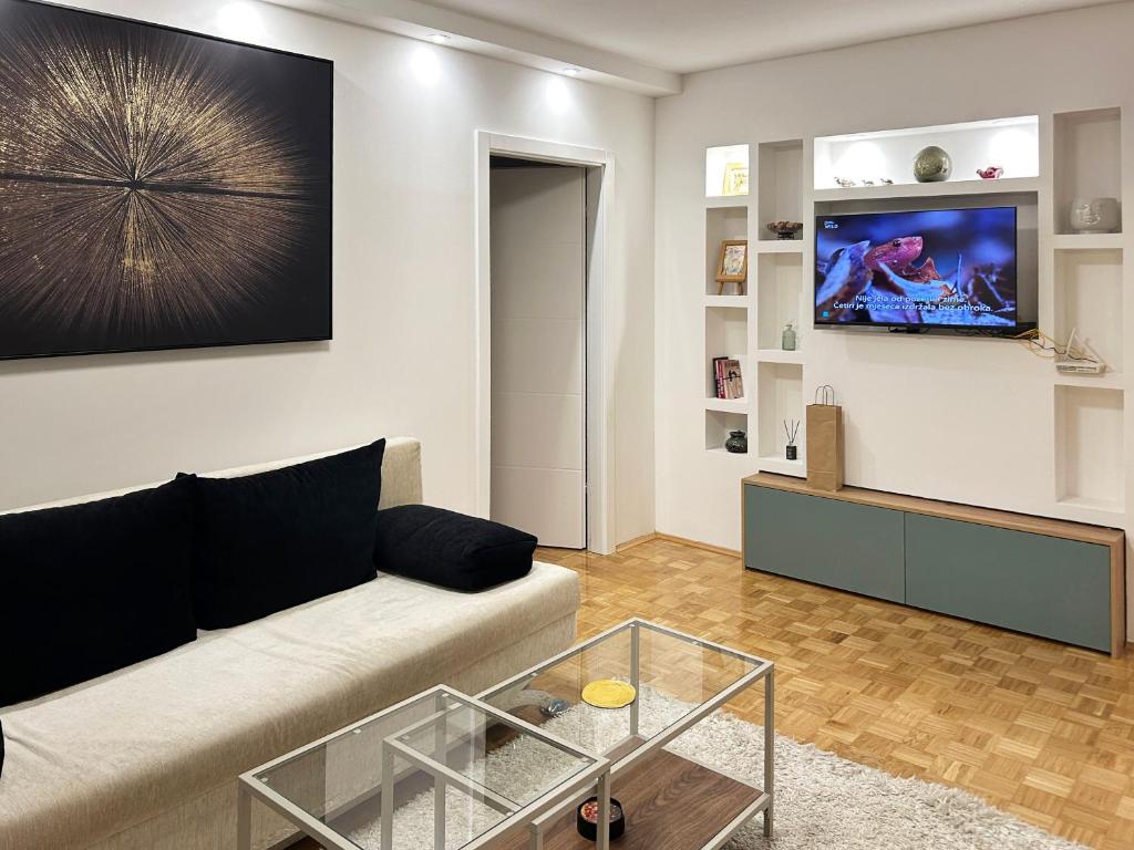 Modern Central Apartment Nora City Lights - Near Old Town - 2