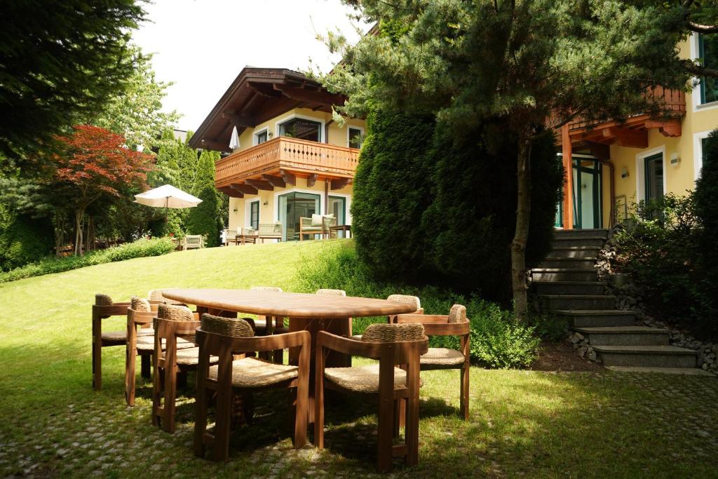 Haus Diana - 1
